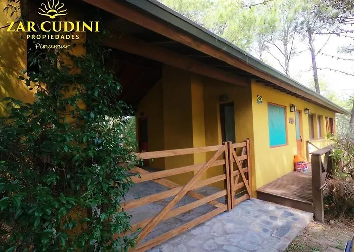 Casa completa en el bosque para 8 personas no aceptamos grupos de jovenes Pinamar
